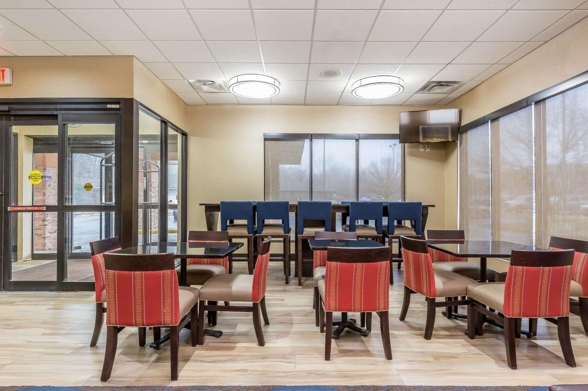 Comfort Inn Alton Near I-255 Екстериор снимка
