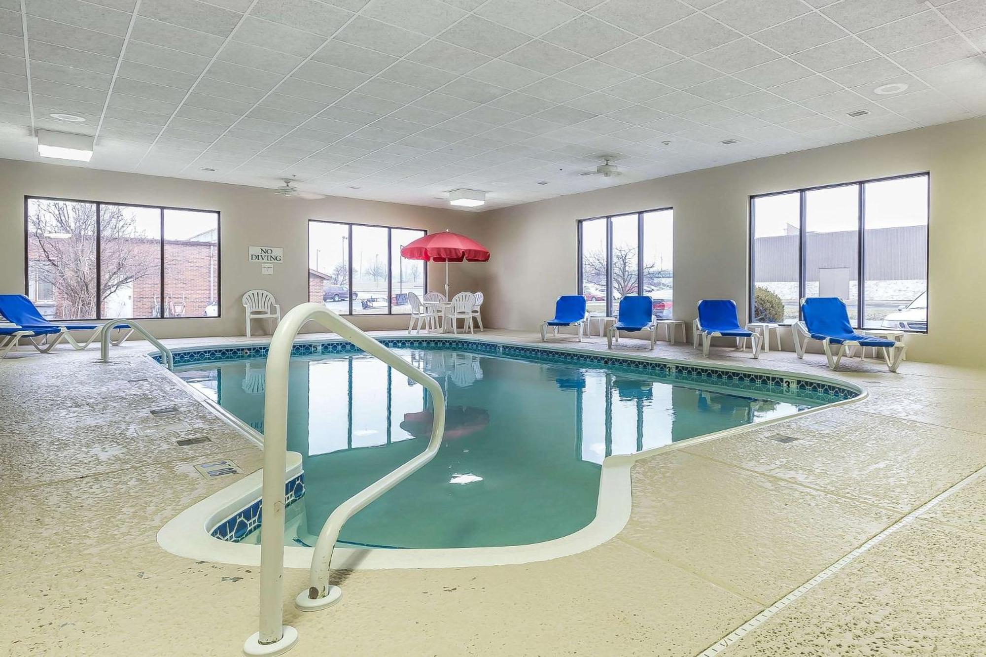 Comfort Inn Alton Near I-255 Екстериор снимка