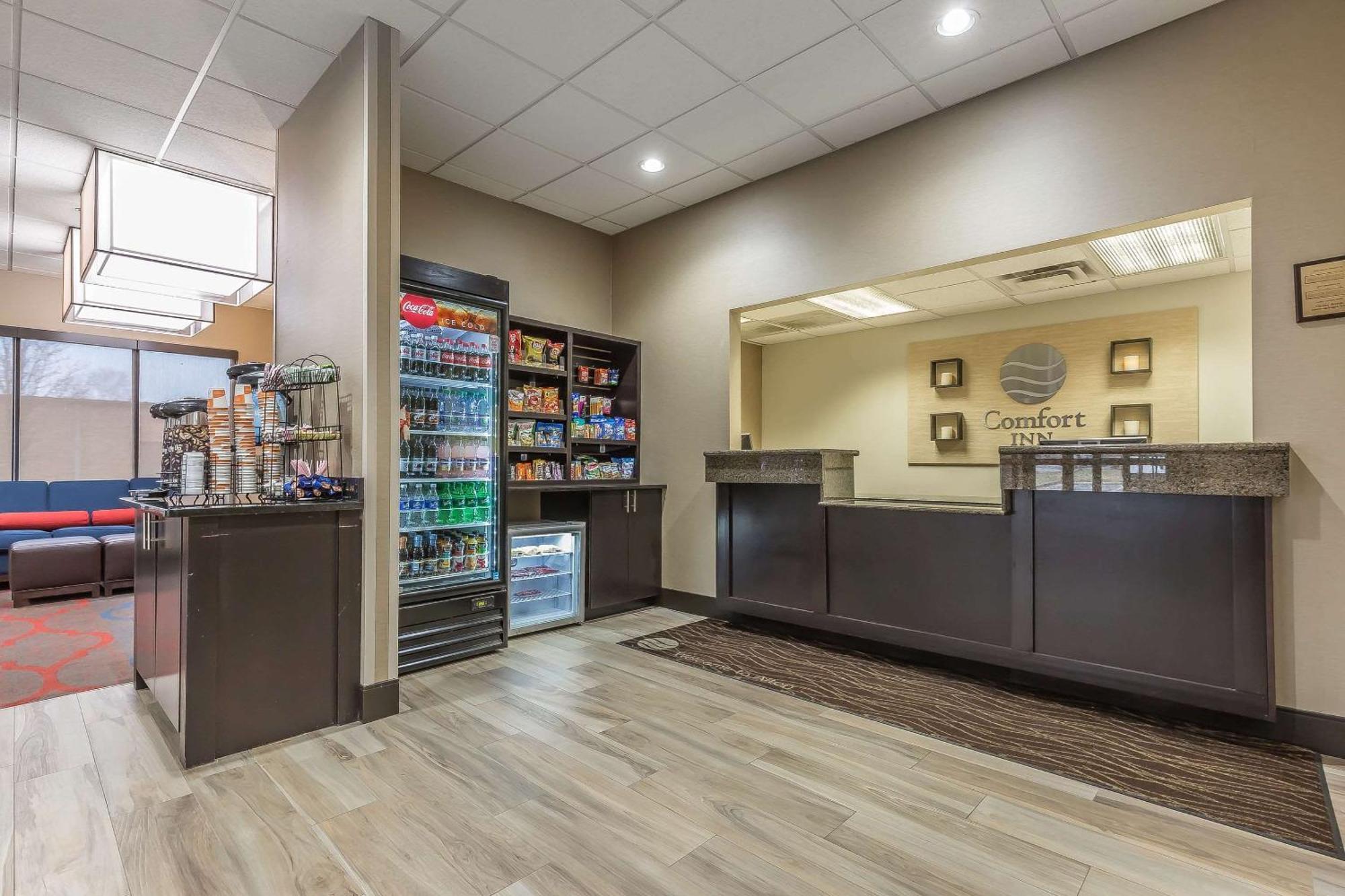 Comfort Inn Alton Near I-255 Екстериор снимка